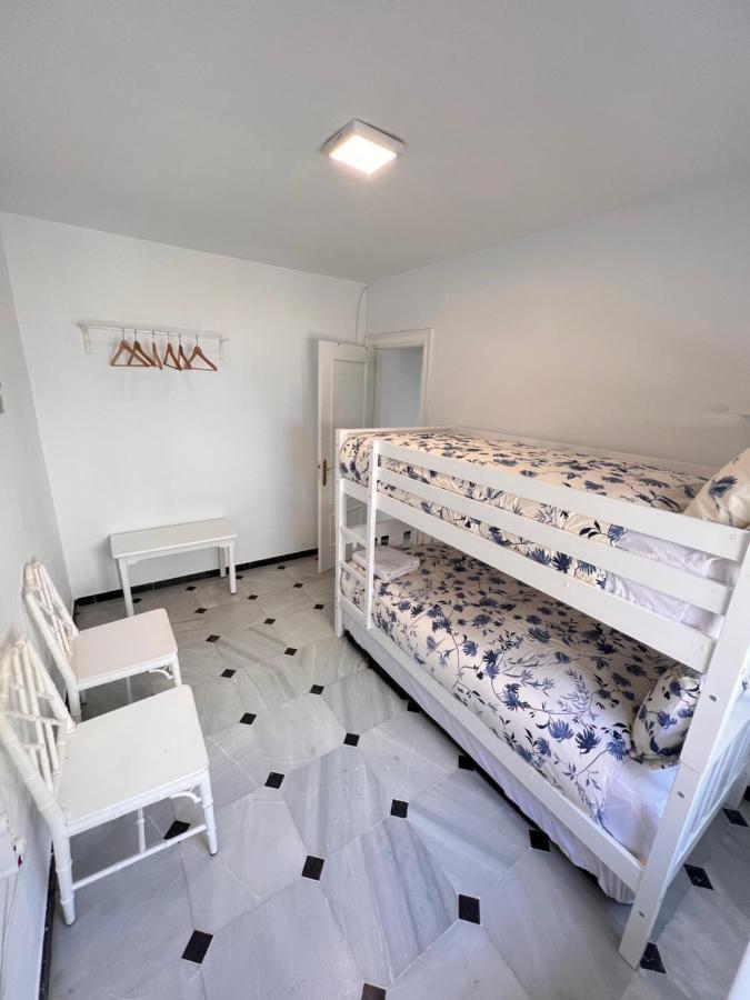 Pedregalejo Playa, Piscina Y Parking Apartman Málaga Kültér fotó