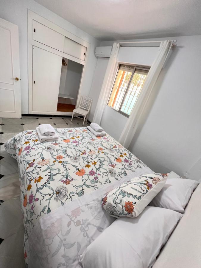 Pedregalejo Playa, Piscina Y Parking Apartman Málaga Kültér fotó