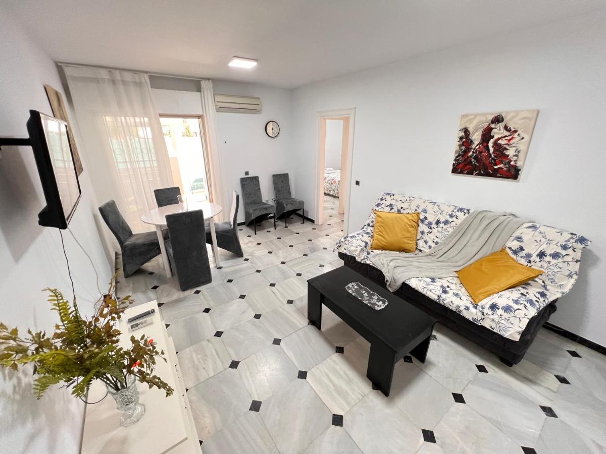 Pedregalejo Playa, Piscina Y Parking Apartman Málaga Kültér fotó