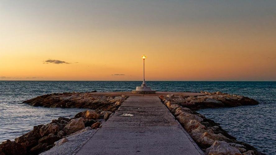 Pedregalejo Playa, Piscina Y Parking Apartman Málaga Kültér fotó